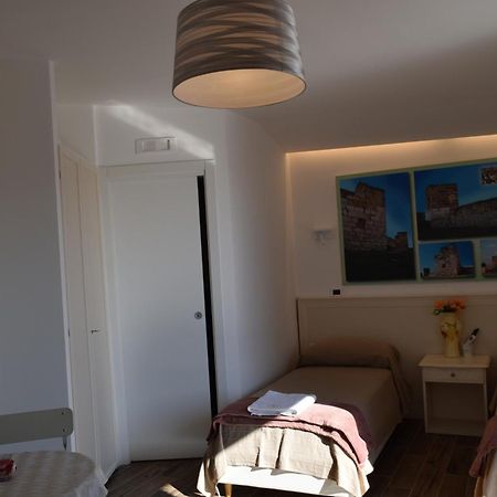 Domus Al Corso Con Servizio B&B Canosa di Puglia Kültér fotó