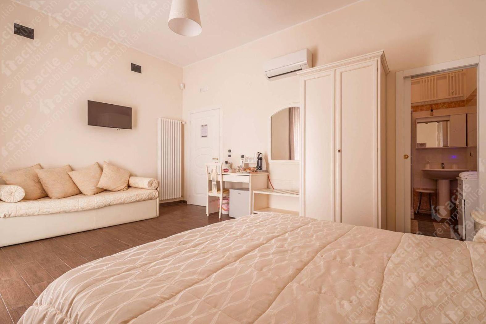 Domus Al Corso Con Servizio B&B Canosa di Puglia Kültér fotó