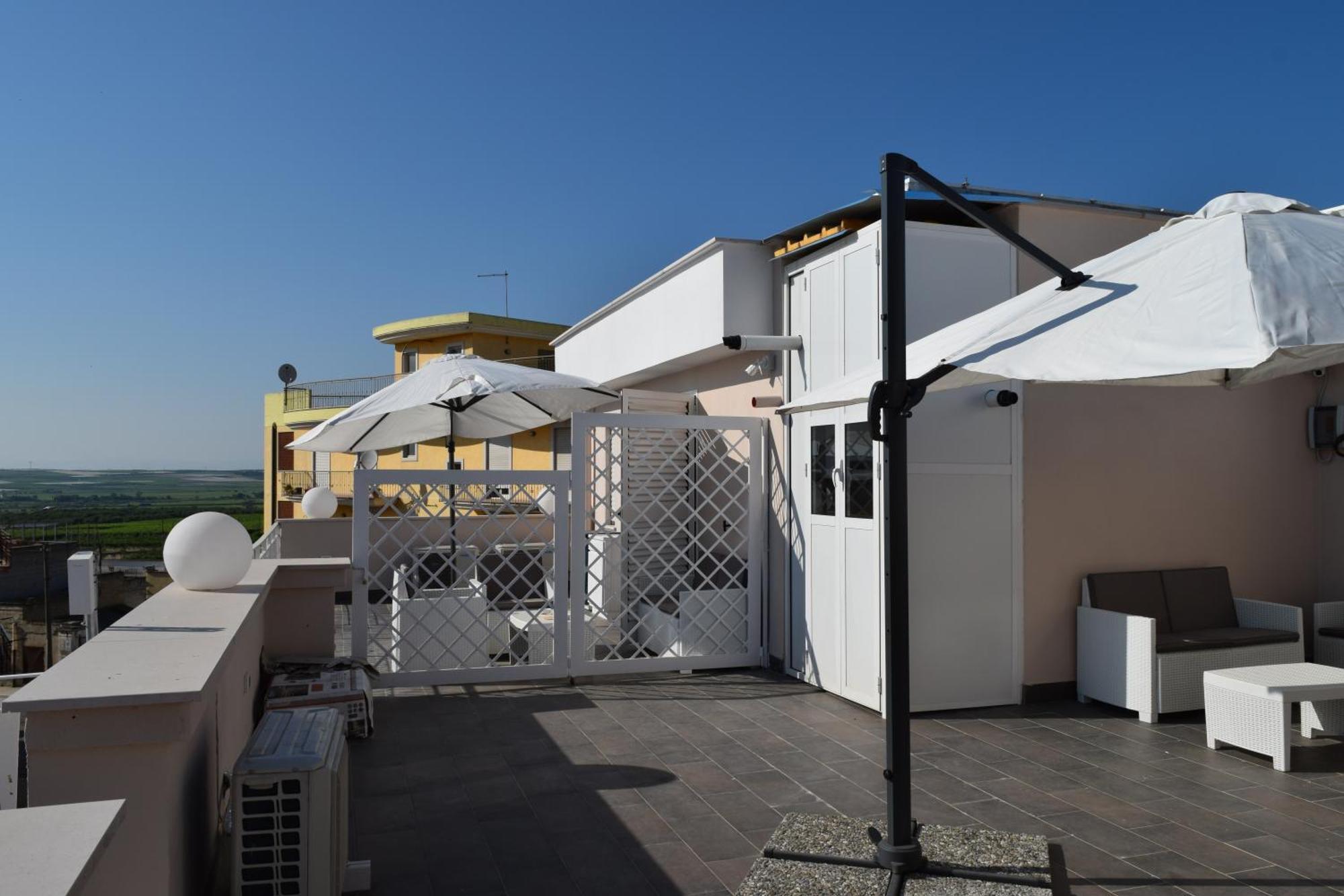 Domus Al Corso Con Servizio B&B Canosa di Puglia Kültér fotó