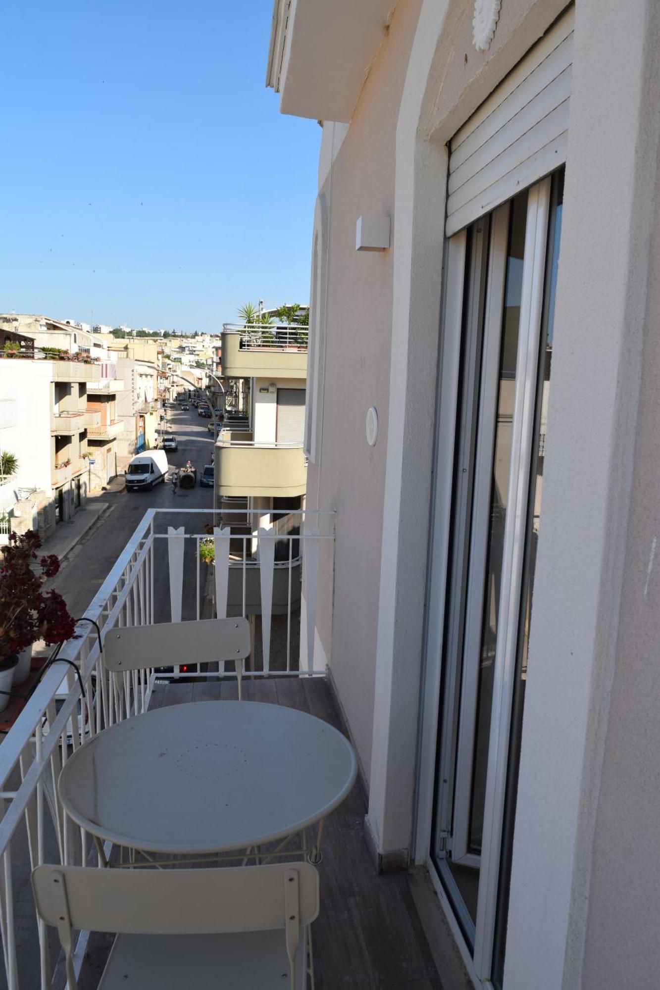Domus Al Corso Con Servizio B&B Canosa di Puglia Kültér fotó